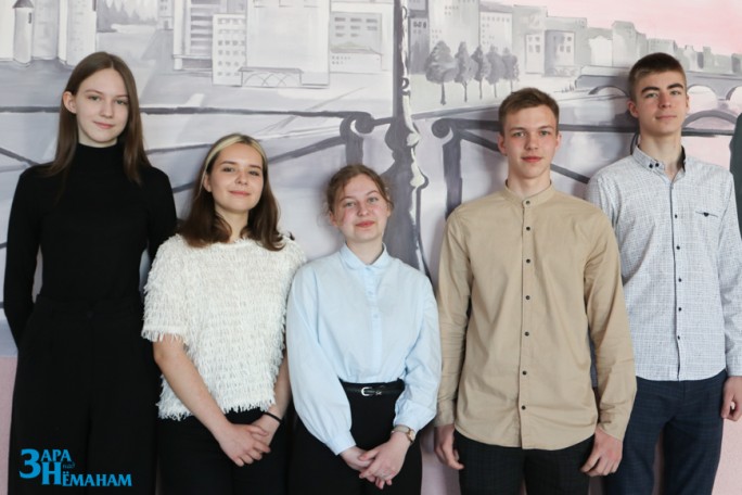 Образцовый театр средней школы №2 г. Мосты подтвердил своё звание