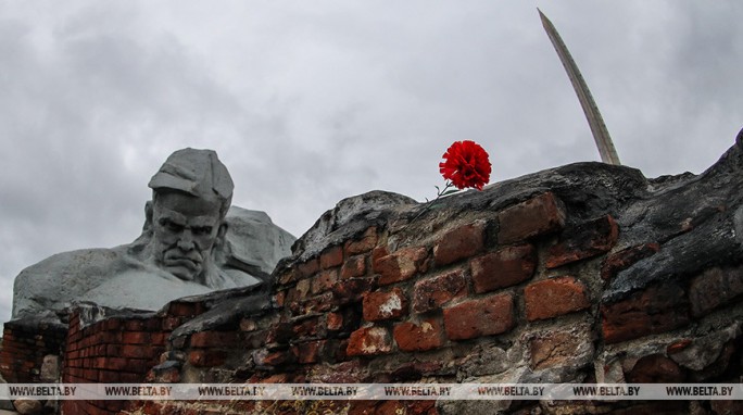 Символический старт строительству патриотического центра дадут в Брестской крепости 11 ноября