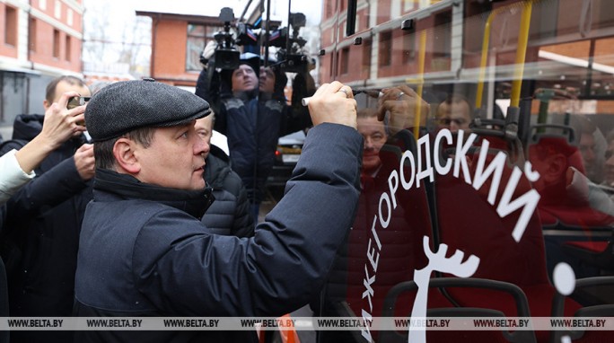 Головченко посещает Нижний Новгород: презентация 'МиНиН', деловой совет и закладка капсулы времени