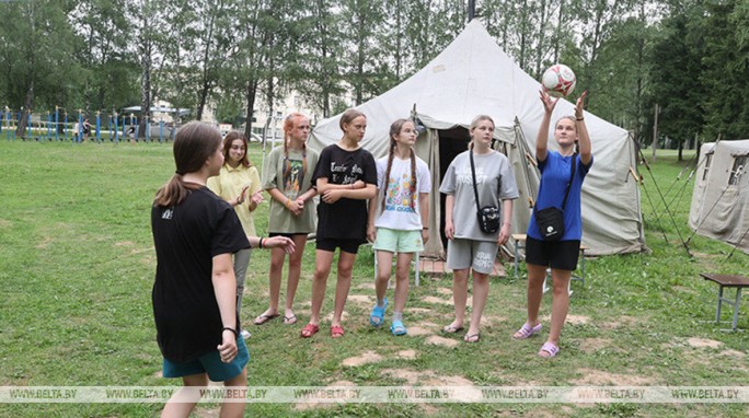 Более 30 тыс. детей планируют оздоровить летом в военно-патриотических лагерях Беларуси
