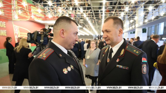Кубраков: сотрудники МВД успешно справляются с попытками провокаций из-за границы