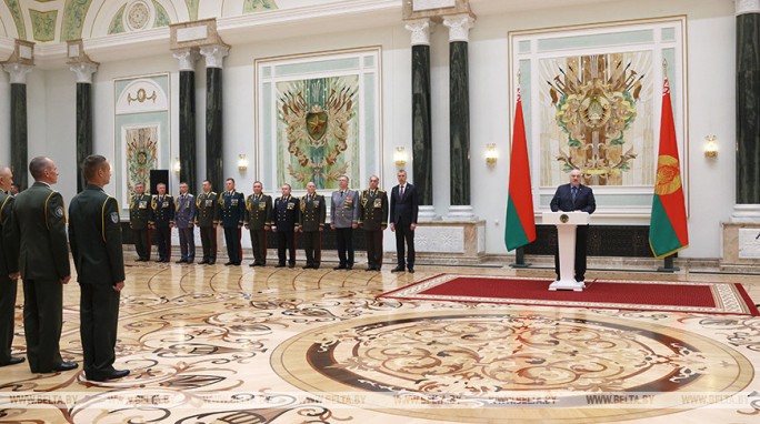 Александр Лукашенко: белорусы не хотят войны, но на любую провокацию ответ будет решительным и жестким
