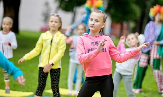 Мостовский районный центр творчества детей и молодежи приглашает ребят провести лето разнообразно и с пользой