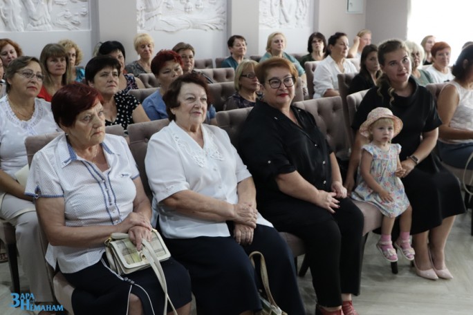 80 лет побед, труда и созидания – в Мостовской библиотеке прошёл тематический вечер к 80-летию Гродненской области