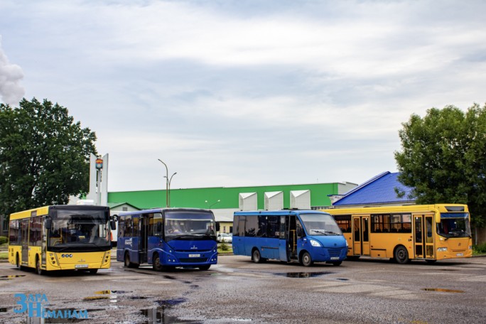 В пятницу – в объезд: рассказываем, как в Мостах поедут автобусы 13 декабря