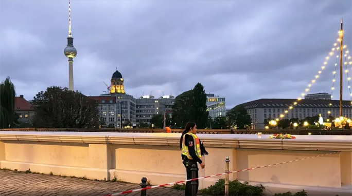 В центре Берлина обнаружена бомба времен Второй мировой войны, полиция готовится к эвакуации местных жителей