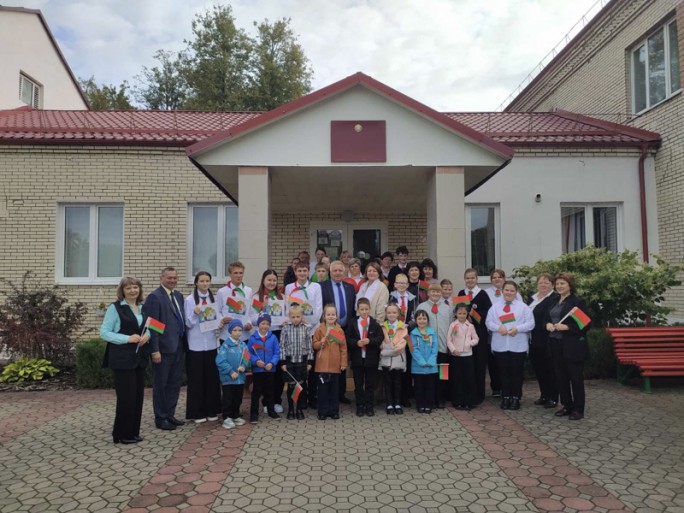 Такога свята ў Вялікіх Азёрках даўно не было. Адбыўся нават аўтавелапрабег