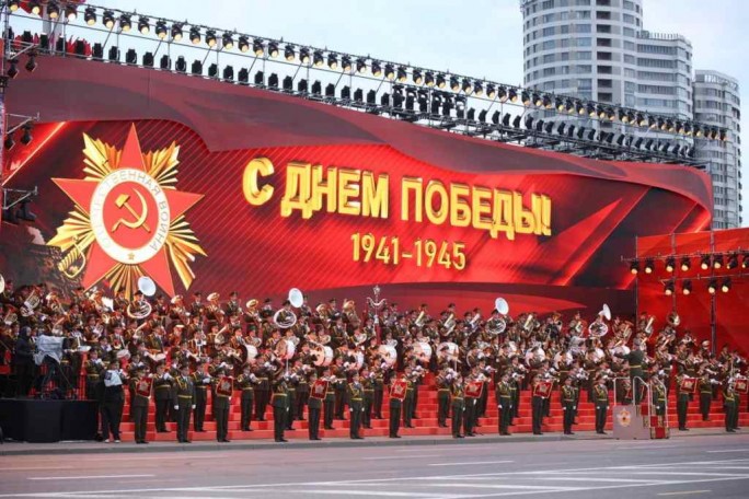 Не сметь трогать Великую Победу!