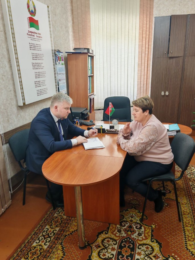 Прислушаться к проблемам: какие вопросы по части ЖКХ волнуют жителей Лунно и окрестностей