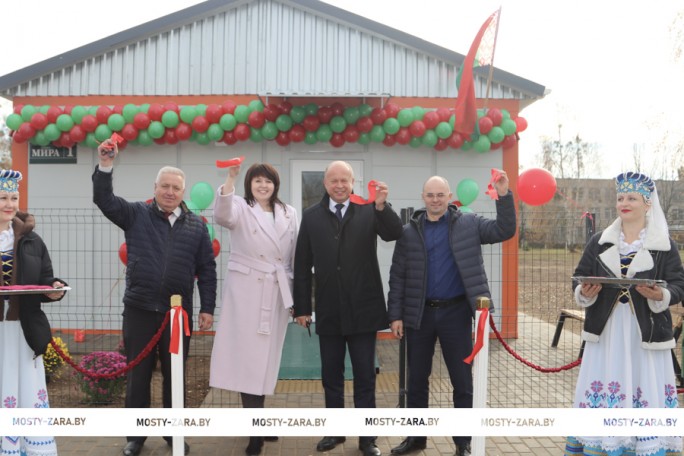Сегодня в д. Голубы открыли современный модульный ФАП