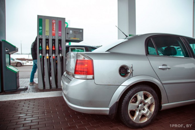 Бензин и дизтопливо подорожают в 2026 году. Сколько они будут стоить?