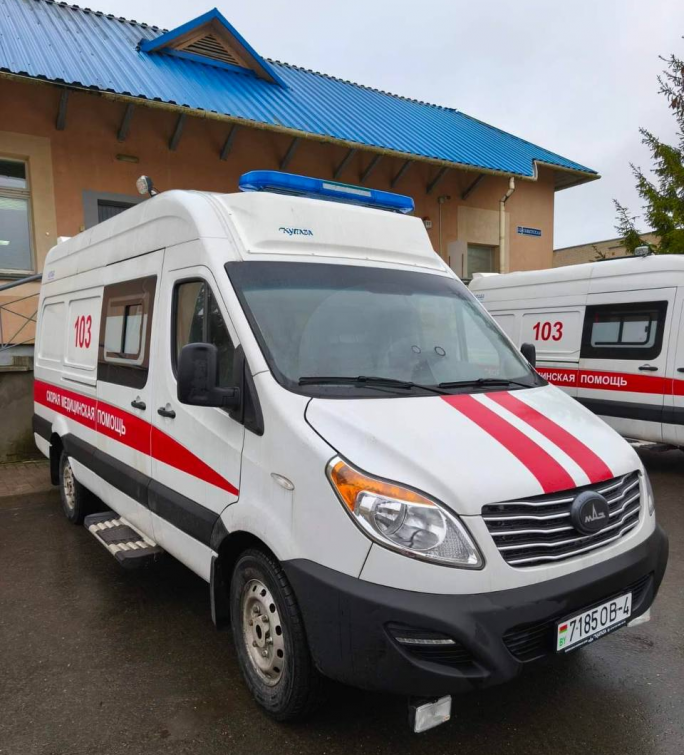 В Мостовской ЦРБ новый автомобиль скорой медицинской помощи