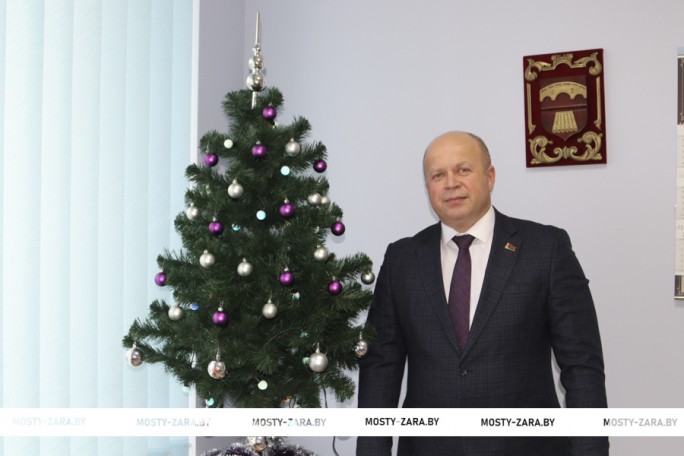 Каким был 2025 год для Мостовского района, спросили у главы района Андрея Санько