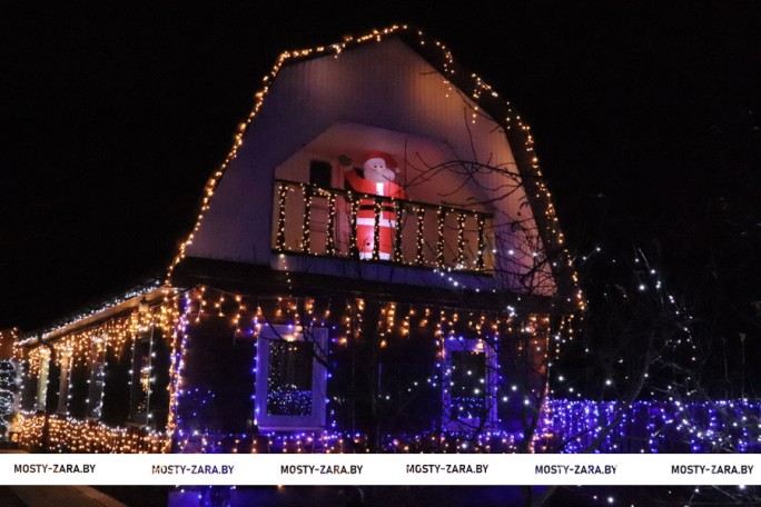 Узнайте, кто стал победителем районного конкурса на лучшее праздничное оформление зданий и домов в Мостах и сельских населённых пунктах