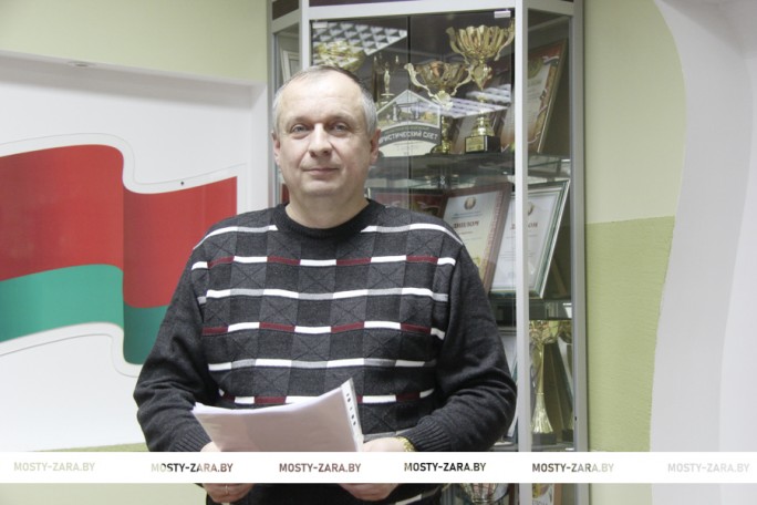 Есть заслуги – есть и награда. Медалью «За трудовые заслуги» награждён начальник свиноводческого комплекса «Искра» ЗАО «Гудевичи»  Станислав Рыжевский