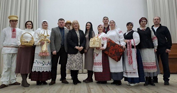 Статус народного мастера получил мостовчанин Николай Ярец