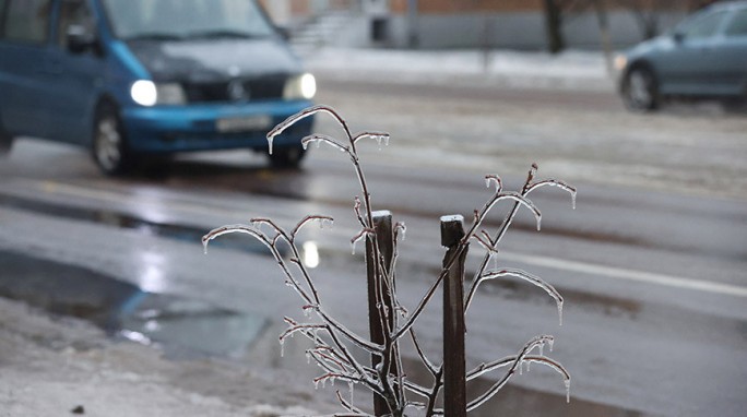 В МЧС напомнили о факторах опасности в гололедицу