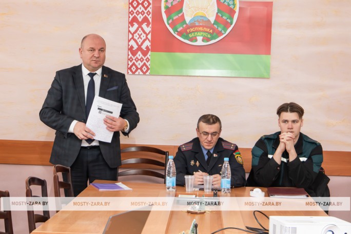 Сохранили и приумножили: о чём рассказывала областная информационная группа в рамках единого дня информирования в Лунно