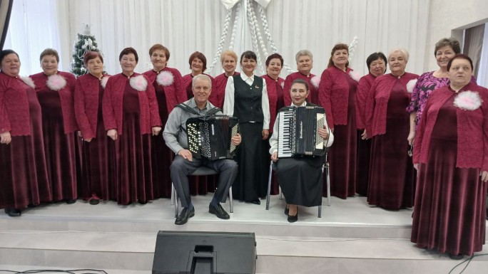 14 января в старый Новый год отпраздновал замечательную дату – 40-летний юбилей народный хор ветеранов «Надзея»