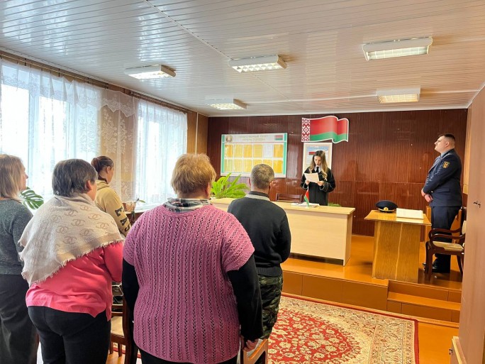 Выездные судебные заседания как средство предупреждения семейного насилия