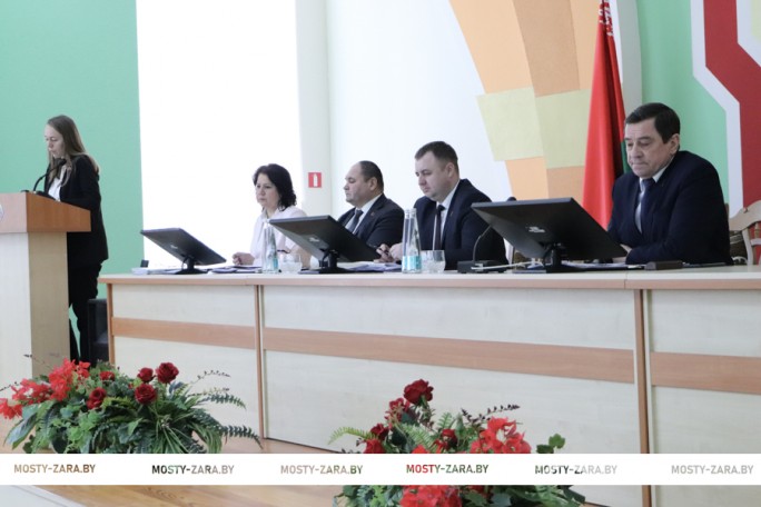 Подвели итоги работы: состоялось совместное заседание Мостовского райисполкома и районного Совета депутатов