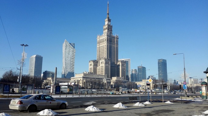 В Польше опасаются возможного дефицита топлива на АЗС из-за конфликта на Ближнем Востоке