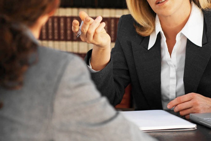 Юридическая консультация проводит акцию по бесплатному консультированию женщин