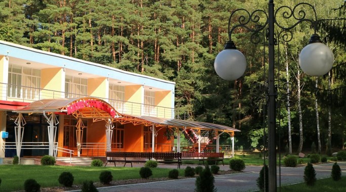 «Поедем в выходные в санаторий» – предложила профсоюзная организация КСУП «Имени Адама Мицкевича» своим членам