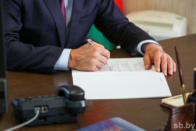 Акцию по бесплатному консультированию ко Дню Конституции