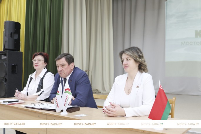 Растёт активность и количество членов. Об этом говорилось на конференции Мостовского районного отделения партии «Белая Русь»