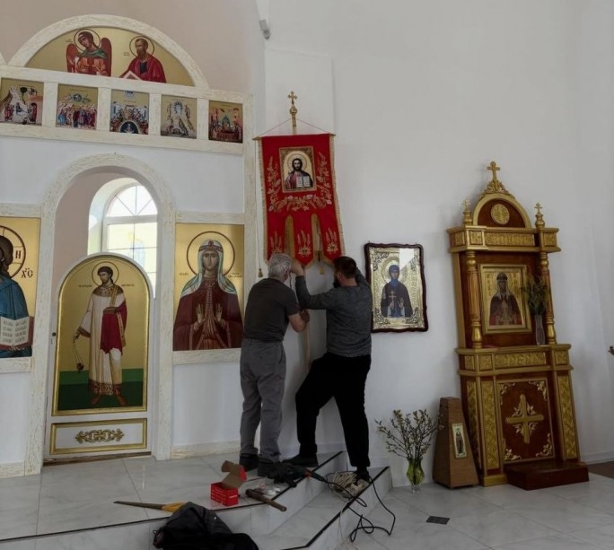 ФОТОФАКТ. Прихожане храма святой праведной Софии, княгини Слуцкой г. Мосты приняли участие в районном субботнике