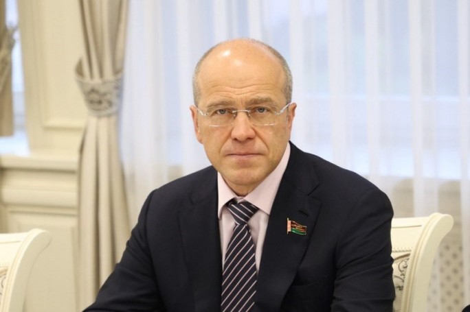 Комментарий члена Совета Республики ко Дню единения Беларуси и России