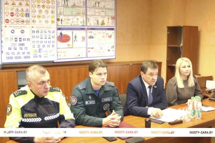 Восхищены мужеством  и патриотизмом чернобыльцев. С коллективом ЗАО «Гудевичи» встретилась информационная группа Валерия Табала