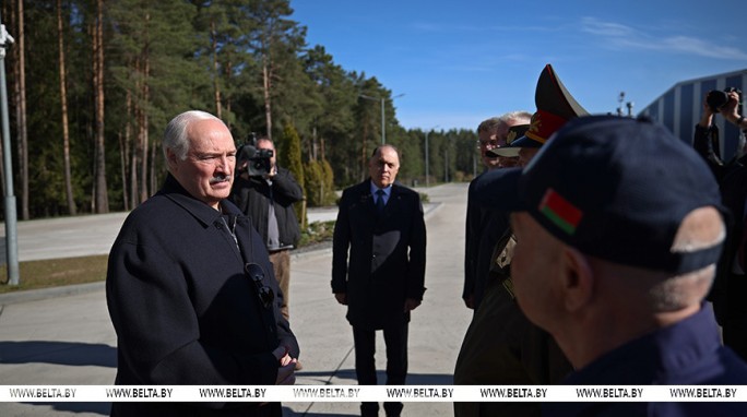 'ДОСААФ нам нужен'. Александр Лукашенко ориентирует на сохранение и развитие общества