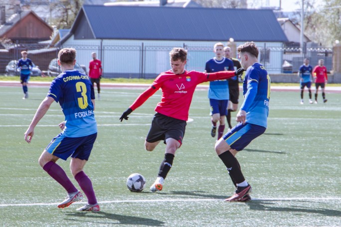 ФОТОФАКТ. ФК 'Мосты' одержали верх во втором туре чемпионата области