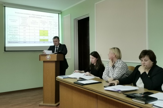 В Мостовском райисполкоме оценили риски уборочной кампании