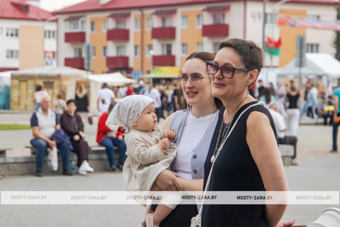 Праздник в лицах: мостовчане на Дне города