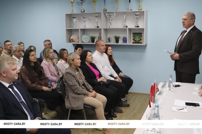 В единстве наша сила – в Мостовском районе проходит Единый день информирования, посвящённый Дню народного единства
