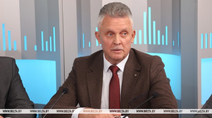 Собрать воедино вертикаль власти и общественную горизонталь. Эксперт о стратегии ВНС