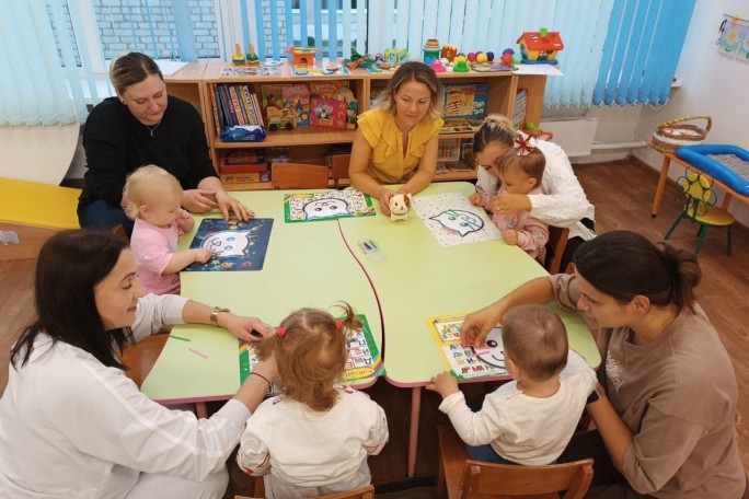 «Материнская школа»: путь к успеху через игру и поддержку