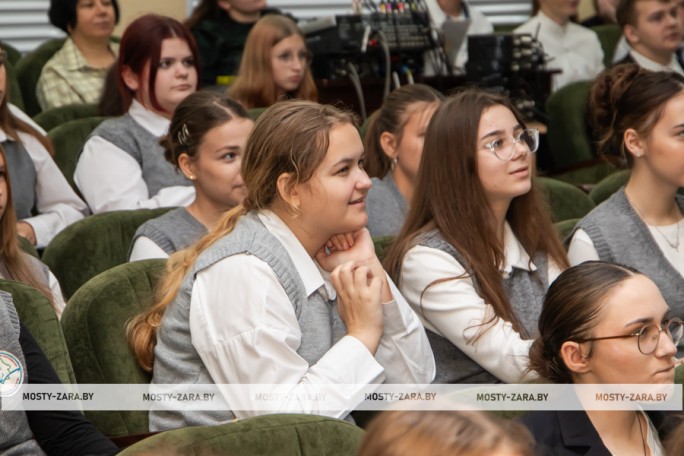 Гордое звание ‒ боец: в Мостах закрыли третий трудовой семестр