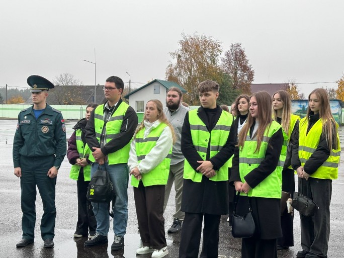 Для 45 молодых специалистов Мостовщины сегодня день знакомства с регионом