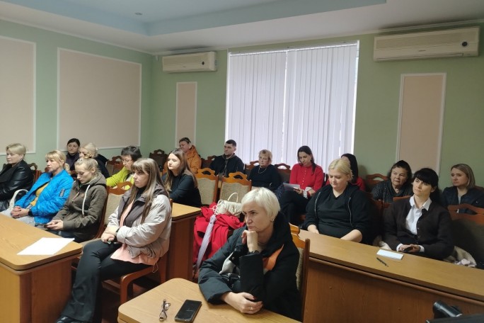 23 октября в Мостовском районном исполнительном комитете проведена встреча с руководителями торговых организаций и объектов