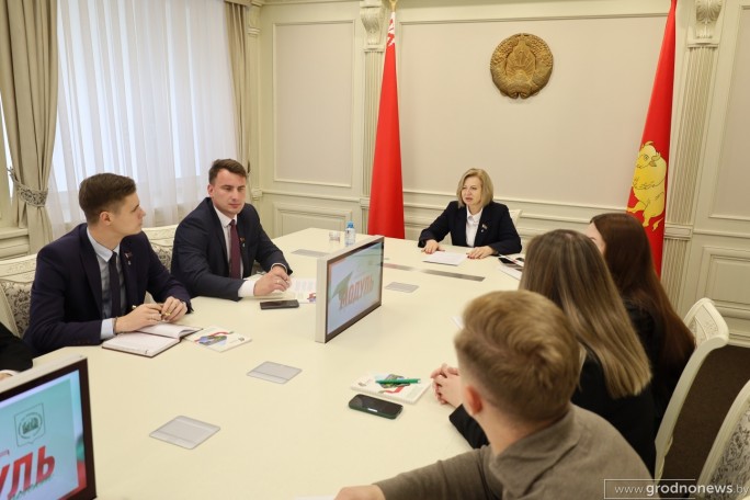 В Гродно состоялось заседание областного штаба молодежного движения «Искра»