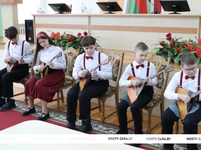 Яркие мероприятия, достойные награды и признание на республиканском уровне – итоги и ожидания сферы культуры Мостовщины