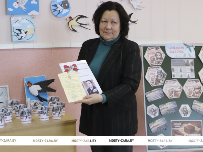 «Всю себя отдавала людям…» – мостовчанка Ирина Скоробогатая вспоминает маму, которая воевала на Ленинградском фронте