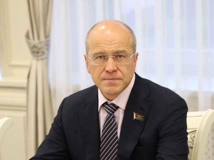 Комментарий члена Совета Республики ко Дню единения Беларуси и России