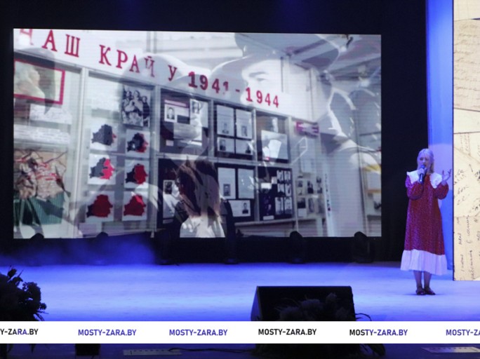 Творчество, любовь к Родине и память объединила участников отборочного этапа конкурса патриотической песни в Мостах