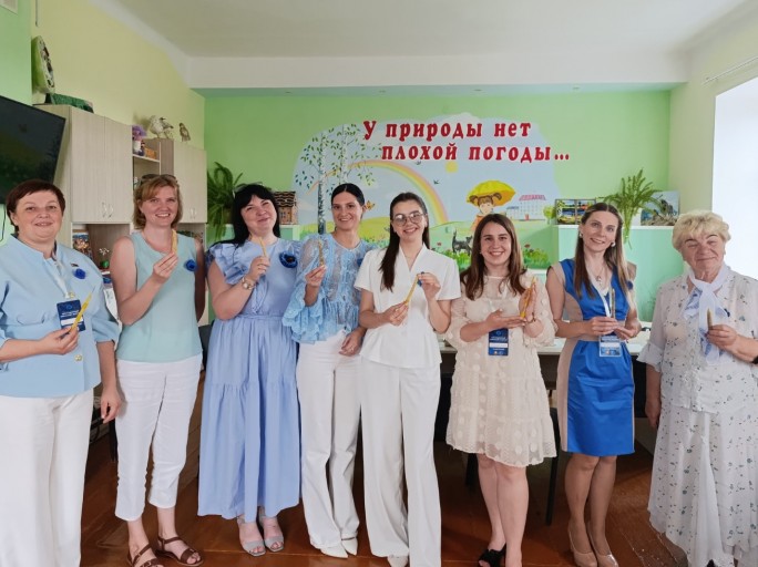 Три мостовчанки, члены БСЖ, приняли участие в форуме «Женская энергия дела»