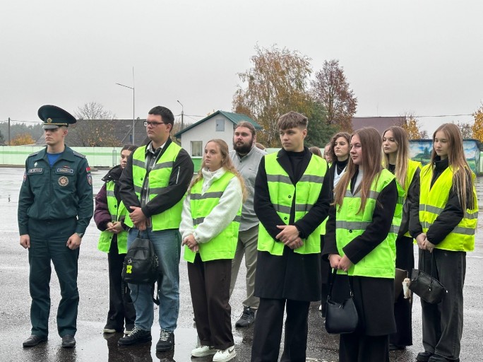 Для 45 молодых специалистов Мостовщины сегодня день знакомства с регионом